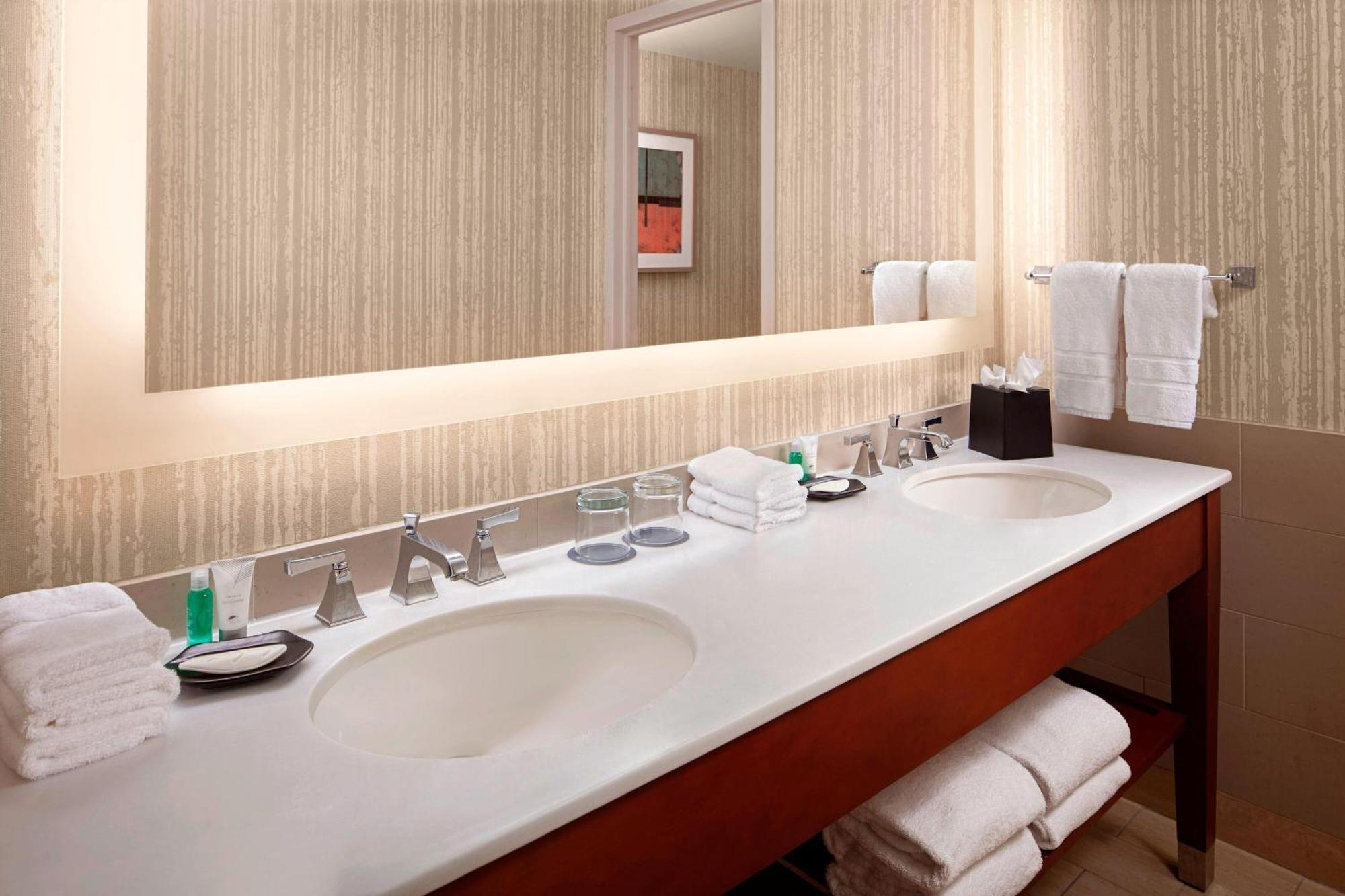 The Westin Cincinnati Eksteriør bilde